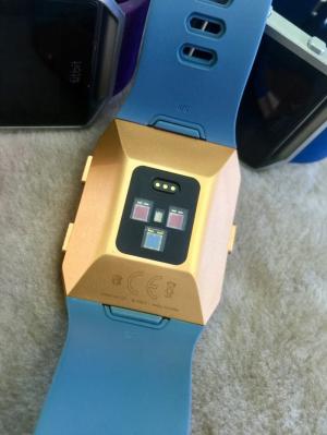 Fitbit Ionic - đồng hồ thông minh nguyên chất đầu tiên của Fitbit