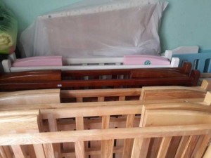 Xả kho toàn bộ cũi gỗ - nôi gỗ