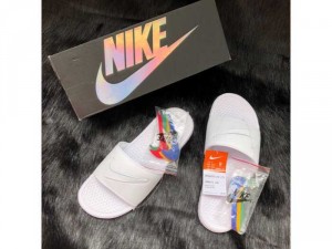 Dép Nike BENASSI JDI LTD