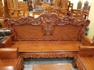 Bộ Bàn Ghế 10 Món Gỗ Tự Nhiên Tại Mỹ Tho