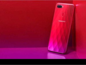 Oppo F9 chưa khui được tặng sinh nhật