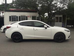 Bán mazda3 1.5AT màu trắng 2016