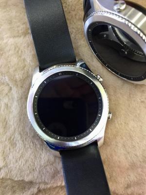 Đồng hồ thông minh Samsung Gear S3 Classic