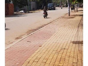 Đất 2 mặt tiền ngay sân vận động Đông Hòa