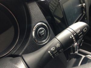 bán nhanh xe Nissan X-Trail 2.0AT Premium 2018 màu đỏ biển Sài Gòn