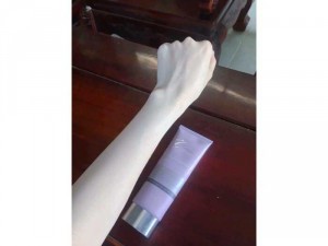 Kem body dưỡng trắng da Glamore