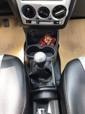 Cần bán xe Hyundai Getz 1.1MT sản xuất 2010, màu bạc, xe nhập