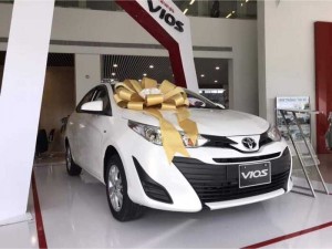 Toyota Vios 1.5E MT Khuyến mãi giảm giá tiền mặt và nhiều quà tặng kèm theo xe