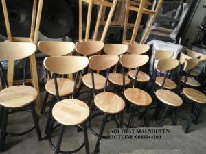 Thanh lý bộ bàn ghế bar gỗ giá rẻ-mn