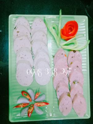 Chả lụa nhà làm tại cơ sở Nhật Chiến