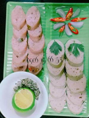 Nem chua làm tại cơ sở Nhật Chiến đặc sản Phan Rang
