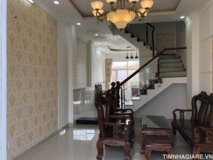 Nhà đường Nguyễn Thị Hương (hẻm 2279 Huỳnh Tấn Phát), Nhà Bè, DT 76m2, nhà 3 lầu đúc, sân thượng
