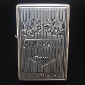 Zippo Elephant 2 mộc đáy mạ bạc khắc chìm Z232