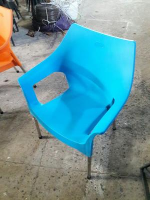 Ghế nhựa đúc giá tốt nhất