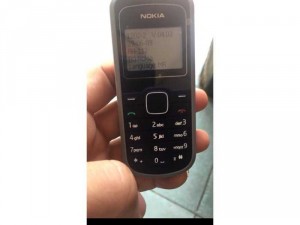 Nokia 1202 phần lan zin chỉ thai vỏ thoi nha