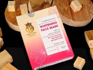 Mặt nạ dưỡng trắng da (Ủ Face)