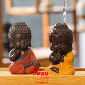Tượng chibi Phật A Di Đà bằng gốm tử sa