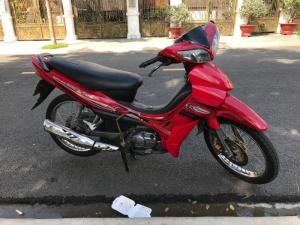 Xe Jupiter Gravita. bánh tăm thắng đĩa. màu đỏ