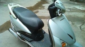Lead fi Honda màu bạc 13,t5