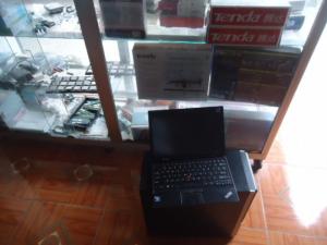 Lenovo 14.1in giá rẻ cho sinh viên