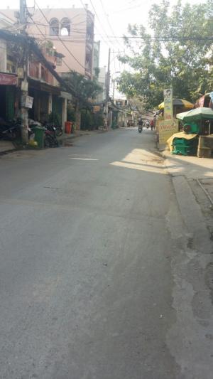 Nhà quận Bình Tân, đường Tân Hòa Đông, 4x20m, 3 tầng, SHR