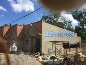 Bán nhà mới xây đẹp,giá rẻ ưu tiên cho công nhân giá chỉ 300trieu ngay khu dân cư đông đúc.