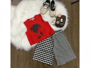 Áo croptop phối quần đấp caro cực chất