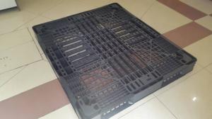 Pallet nhựa cũ kích thước 1000x1000x120mm giá rẻ