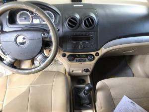 Bán Chevrolet Aveo LT 1.5MT màu trắng số sàn sản xuất 2014 biển Sài Gòn