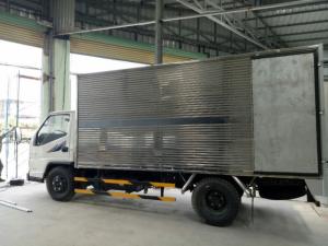 Xe Tải Iz49 2,4T Vào Thành Phố Trả Góp