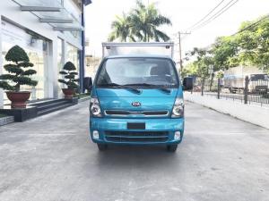 Xe tai Kia K250 trang bị động cơ Hyundai D4CB, đạt tiêu chuẩn khí thải Euro 4, có công suất 130 mã lực, kim phun được điều khiển bằng hệ thống điện tử chính xác, có turbo tăng áp giúp động cơ tối ưu hóa khả năng đốt cháy nhiên liệu, mang lại hiệu suất cao mà tiêu hao nhiên liệu ít. Giúp chiếc xe K250 mang lại hiệu quả kinh tế cao cho người sử dụng.