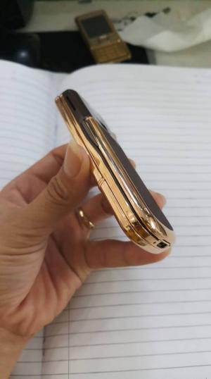 Điện thoại Nokia 8800 màu vàng hồng gía rẻ