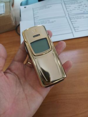 Địa chỉ bán điện thoại Nokia 8910 và 8910i uy tín nhất tại tp HCM