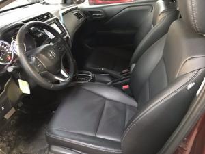 Bán Honda City TOP 1.5CVT màu đỏ đô số tự động sản xuất 2018 biển Bình Dương lăn bánh 2400km
