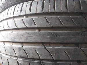 Lốp continental 215/45R17 90%, date 2016