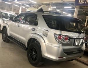 Fortuner 2014, MT, máy dầu, màu bạc, xe cá nhân