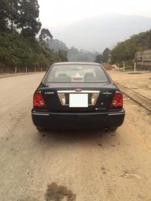 Cần bán rẻ xe Ford Laser 1.6 đời 2002, số sàn máy xăng