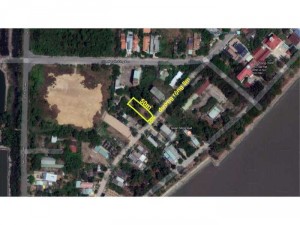 Bán lô đất mặt tiền 10m x 50m thổ cư 300m2, đường rộng 8m