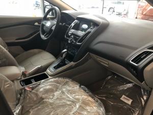 Ford Focus Titanium 1.5L 4 cửa số tự động, trả trước 150 triệu có xe giao ngay tại Ford Gia Định - Gọi ngay 0966877768 (Mr Hải 24/24)