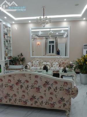 Biệt Thự Lạc Long Quân,170m, thu nhập 65tr/1 tháng