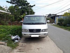 Cần bán xe Mercedes MB100 loại 9 chổ ngồi đời 2004 màu bạc