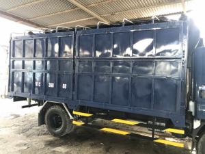 Giá xe tải Hyundai HD120S 8 tấn thùng inox chở gạch 12 bửng, trả trước 150 triệu là có xe giao tại Hyundai Vũ Hùng - Gọi ngay 0933638116 (MrHùng 24/24)