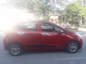 Hyundai I10 1.2 AT màu đỏ 2015