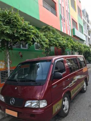 Hết đam mê cần bán xe Mercedes 9 chỗ, sx 2004. máy xăng, màu đỏ cực đẹp
