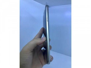Cần bán samsung j4 máy đẹp như mới