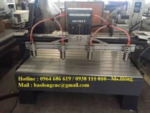 Máy đục gỗ 4 đầu cho người mới đầu tư