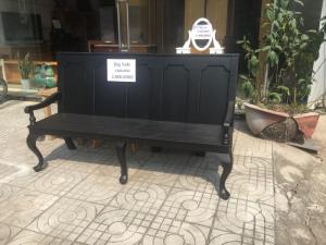 Ghế Bench có tựa màu đen giả cổ dài 1m8