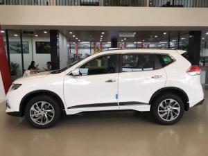 Nissan Xtrail đủ màu,giao ngay giá tốt