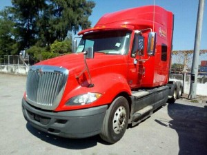 Đầu kéo Mỹ International , máy N13