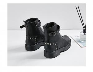 Giày boot da nữ trang trí đinh tán Ulzzang Hàn Quốc mới 2019